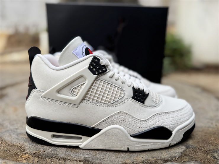 Jordan Men’s retro university 4’s